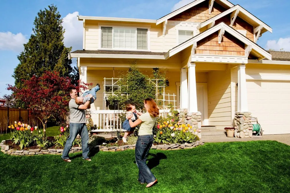 Professional outdoor landscaping in Baytown, TX by Lawn Doctor - Baytown
