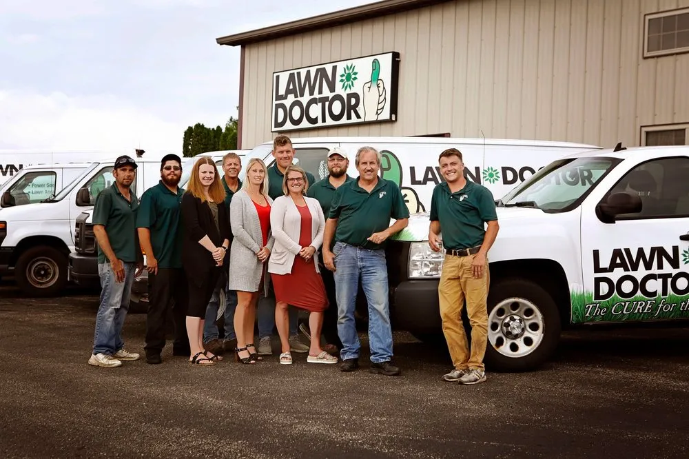 Professional garden landscaping experts serving Dubuque, IA - Lawn Doctor