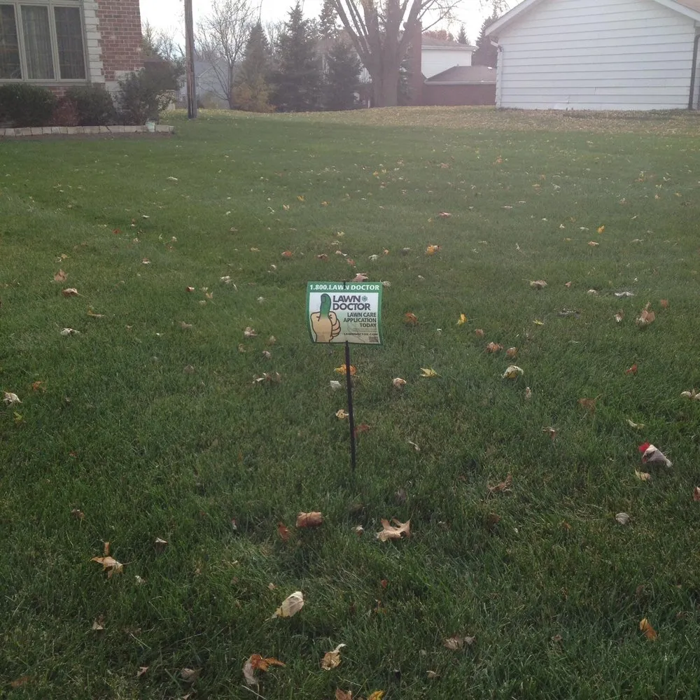 Professional outdoor landscaping experts serving Lake Zurich, IL - Lawn Doctor