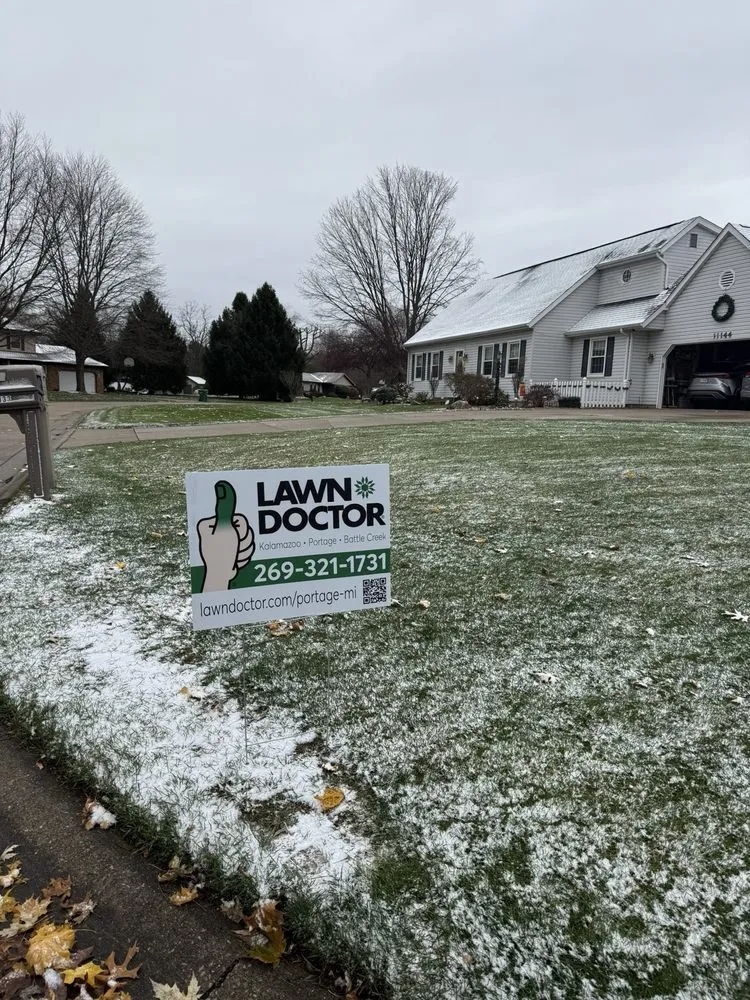 Reliable landscaping services experts serving Lansing, MI - Lawn Doctor