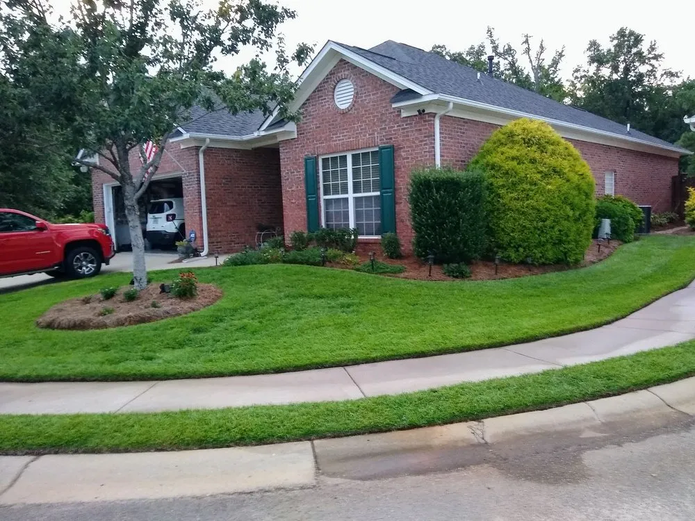 Affordable yard maintenance in Lexington, SC by Lawn Doctor