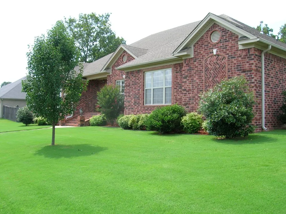 Professional lawn care service in Little Rock, AR by Lawn Doctor