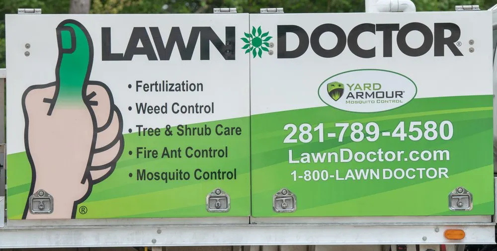 Trusted yard maintenance in Magnolia, TX by Lawn Doctor