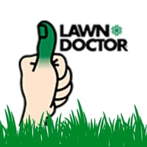 Professional yard maintenance experts serving Aston, PA - Lawn Doctor of Aston-Middletown