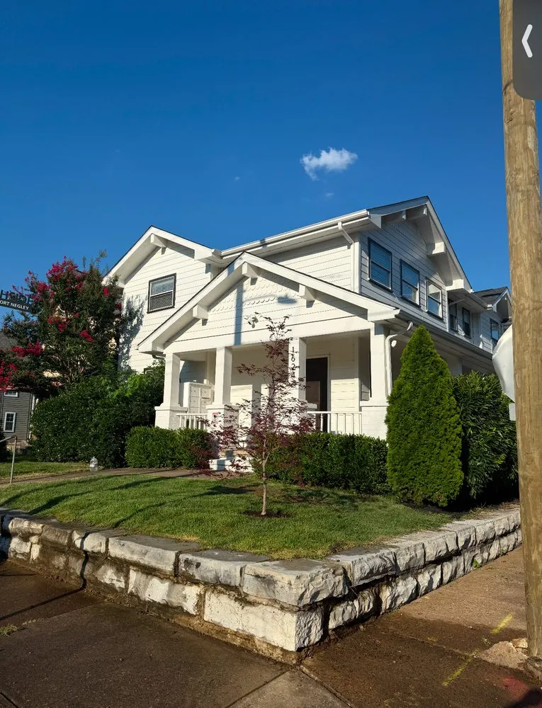 Reliable outdoor landscaping with custom design in Chattanooga, TN by Lawn Doctor of Chattanooga