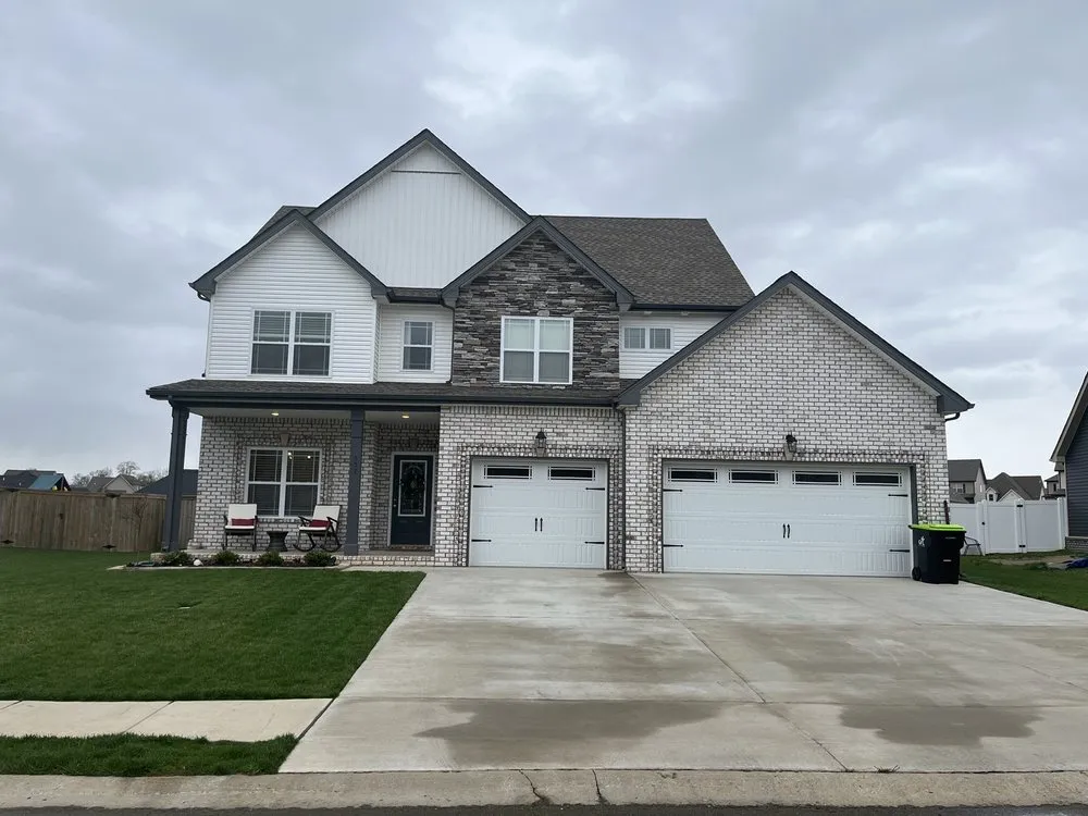 Affordable garden landscaping for beautiful yards in Clarksville, TN by Lawn Doctor of Clarksville-Nashville