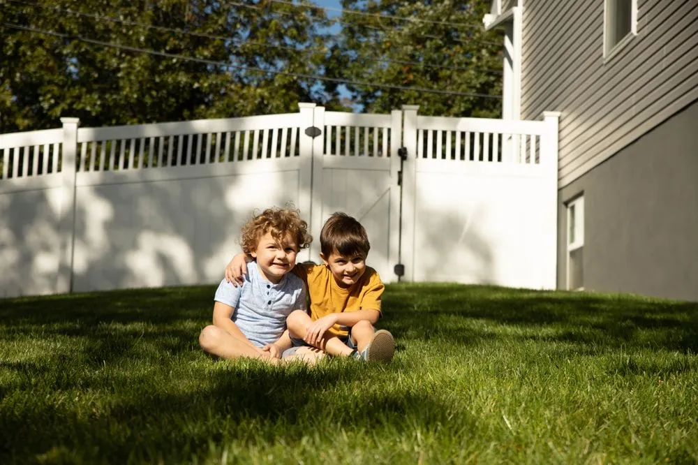 Top-rated yard maintenance for homes across Findlay, OH - Lawn Doctor Of Findlay-Bowling Green