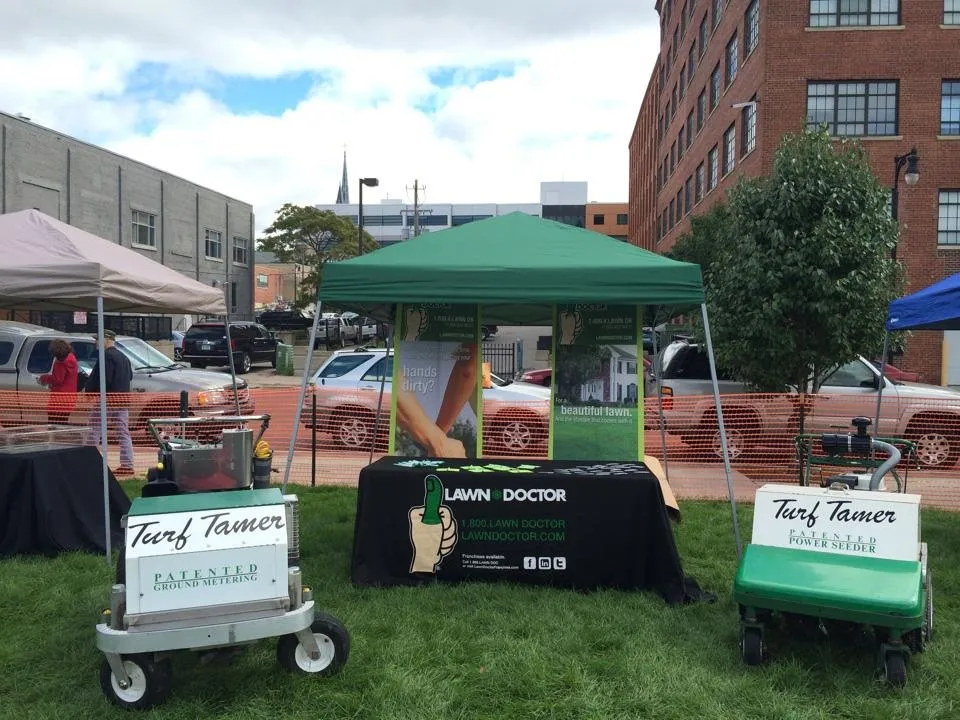 Custom garden landscaping experts serving Kentwood, MI - Lawn Doctor of Grand Rapids