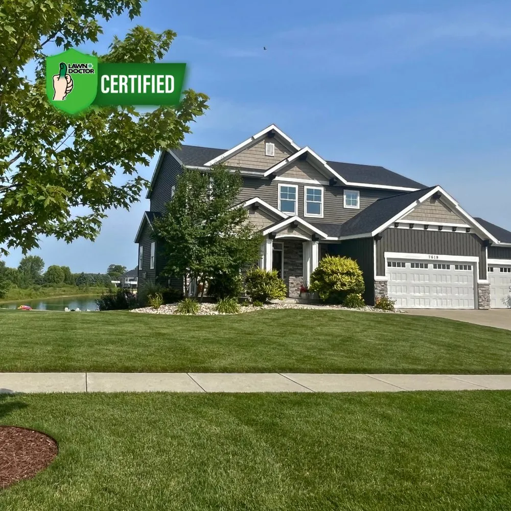 Affordable yard cleanup service in Jenison, MI - Lawn Doctor of Hudsonville-Grandville