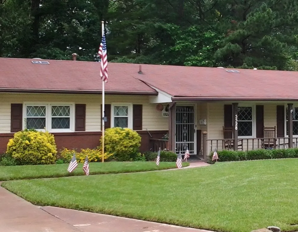 Reliable yard maintenance experts serving Virginia Beach, VA - Lawn Doctor of Virginia Beach