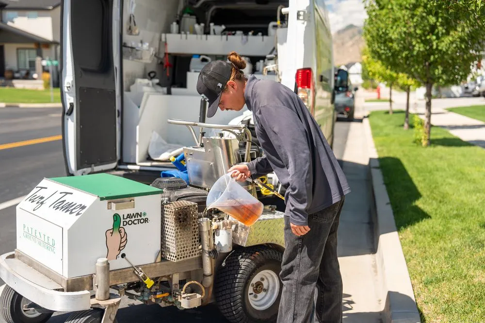 Expert lawn mowing service in Spanish Fork, UT - Lawn Doctor