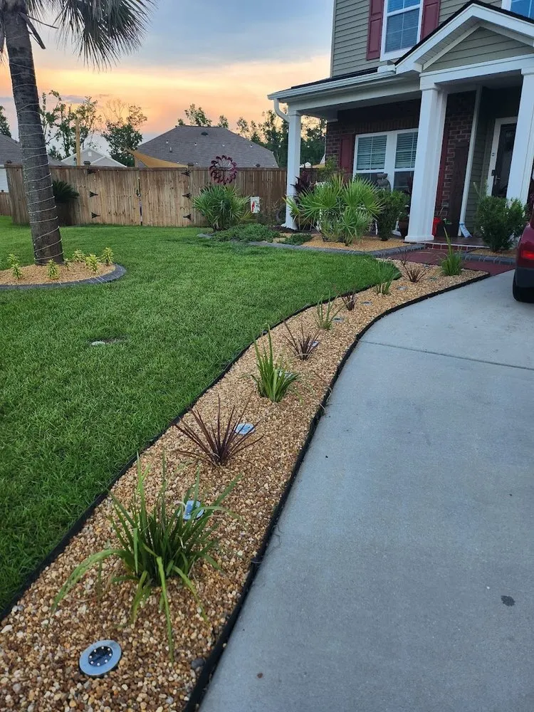 Top-rated yard cleanup service for outdoor upgrades in Summerville, SC by Lawn Doctor