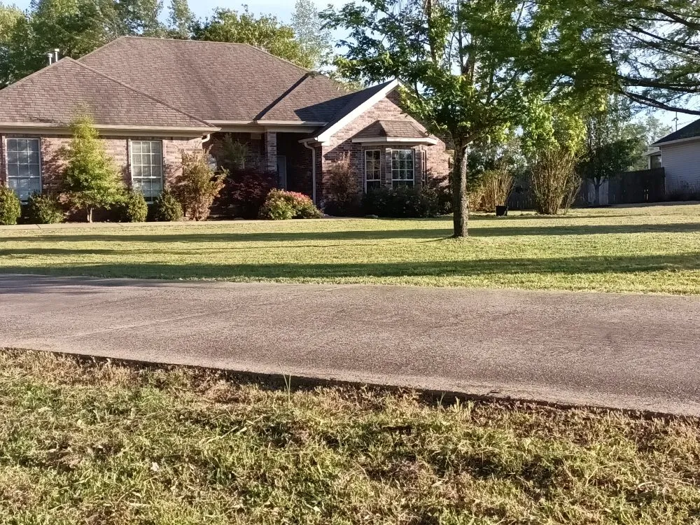 Custom landscape design in benton, AR by Lawn Enforcement