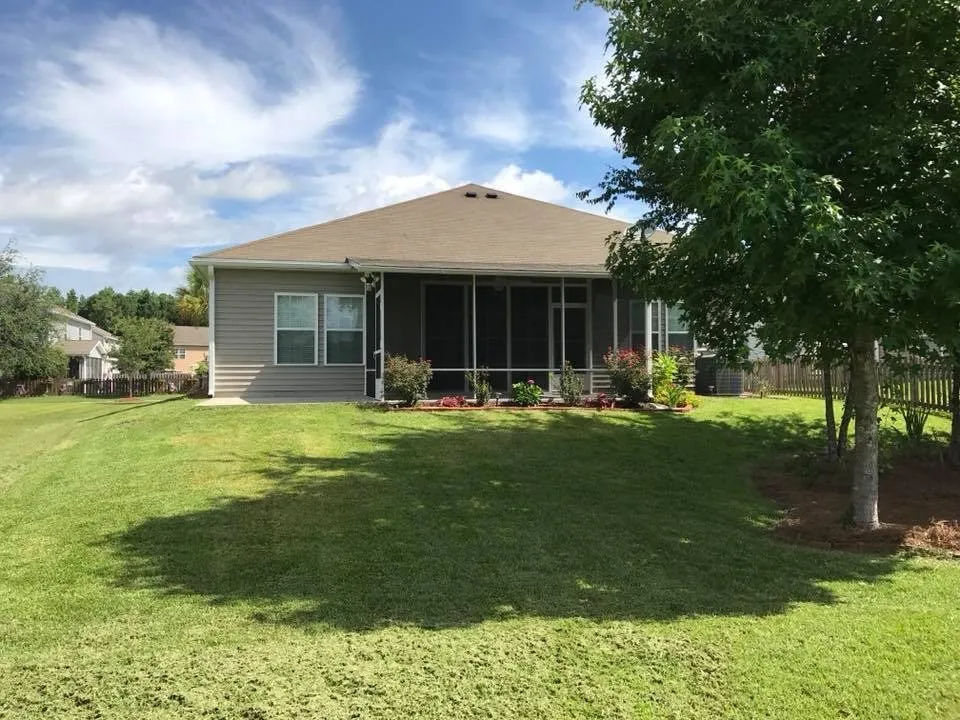 Local lawn mowing service in Winnsboro, SC by Lawn Enforcement