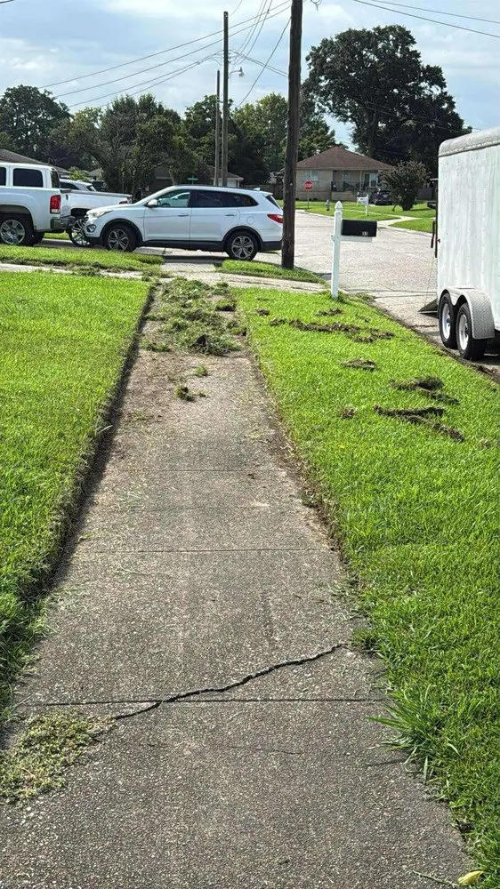 Trusted outdoor landscaping experts serving Westwego, LA - Lawn Envy