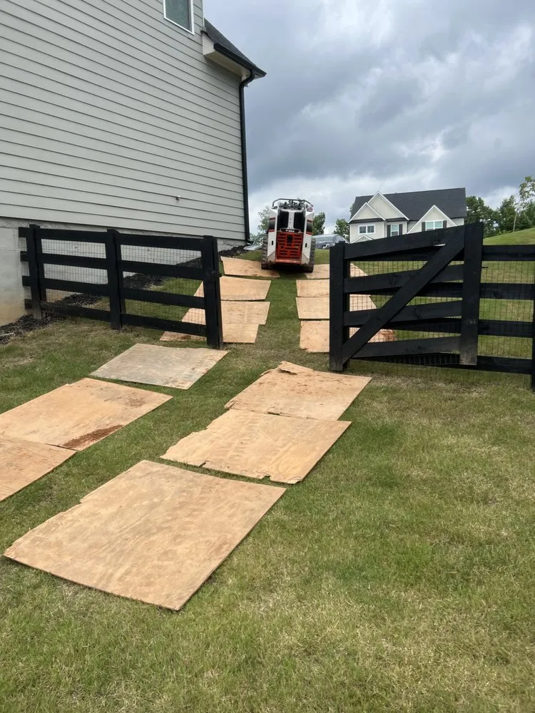 Custom garden landscaping experts serving Dallas, GA - Lawn Frogs Landscaping