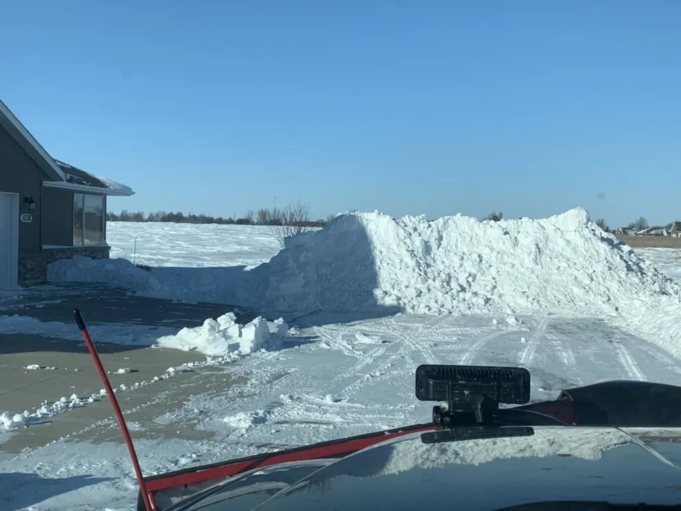 Top-rated lawn mowing service experts serving Worthington, MN - Lawn Gators