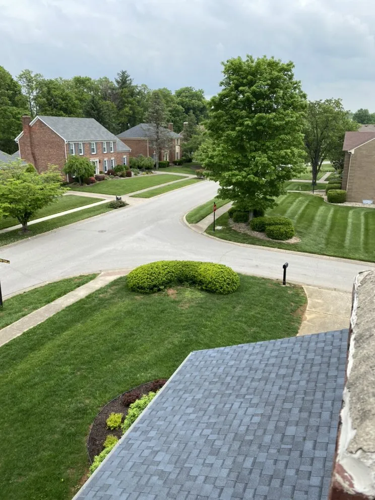 Affordable lawn care service in Louisville, KY by Lawn Geek - Louisville