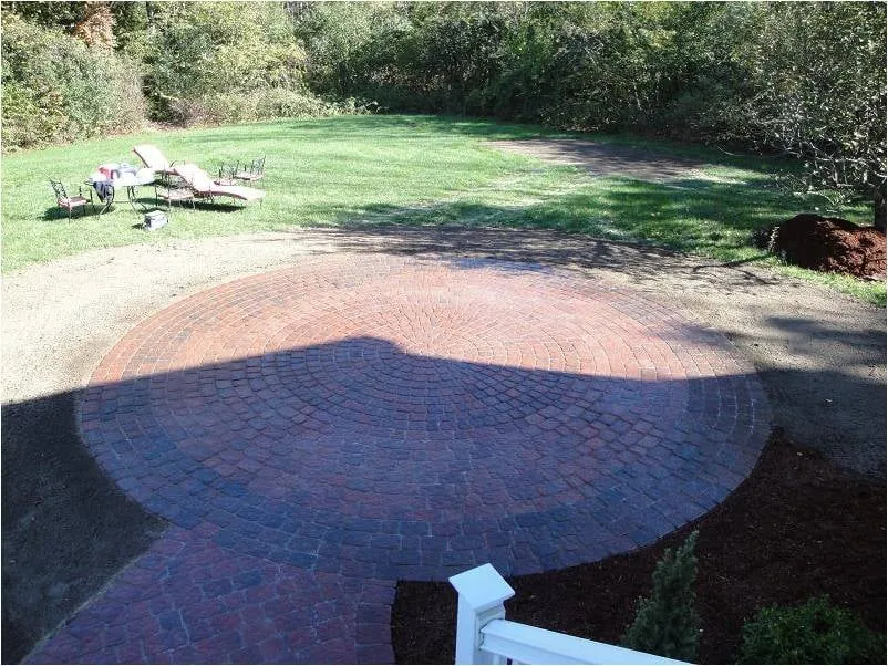Professional garden landscaping experts serving New Britain, CT - Lawn Gentlemen LLC