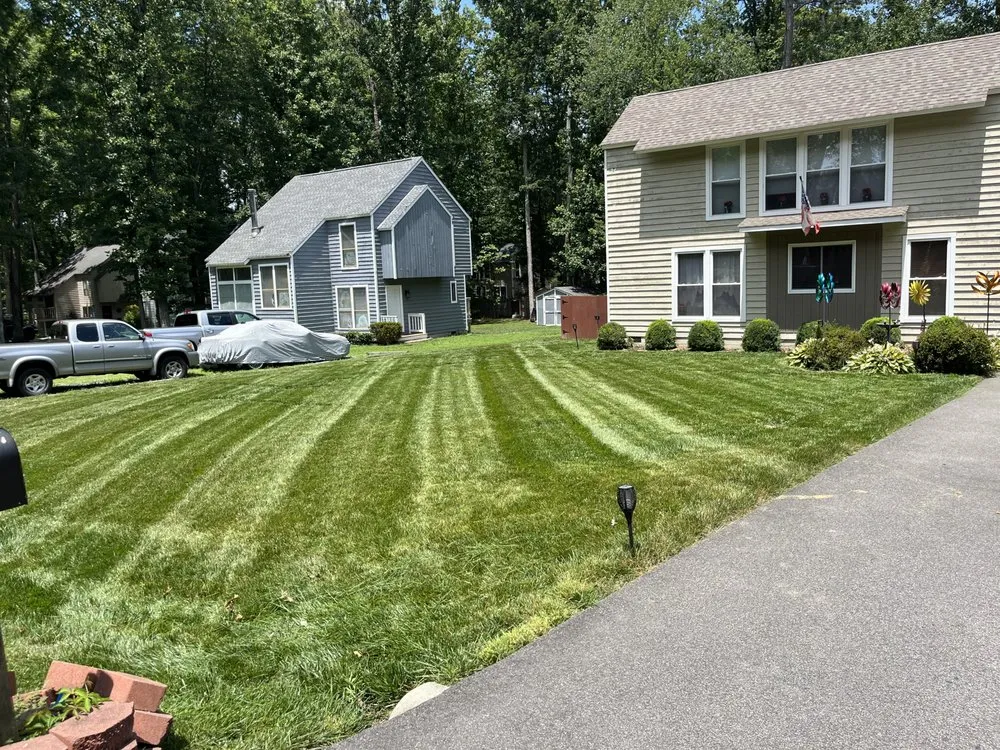 Trusted yard cleanup service in Midlothian, VA by Lawn Glowers