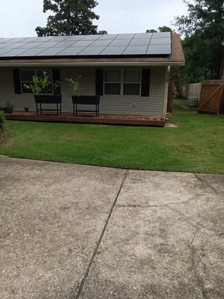 Expert garden landscaping near you across Fort Walton Beach, FL - Lawn Gods