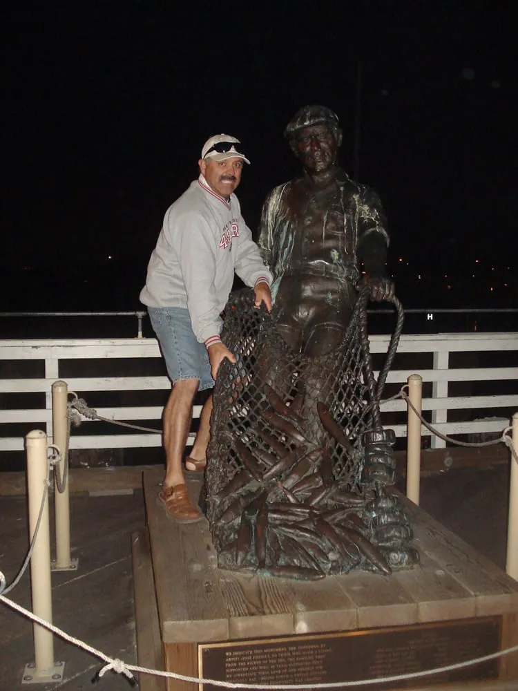 Reliable yard cleanup service in Stockton, CA by Lawn Groomers Landscaping & Gardening