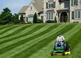 Lawn Groomers Landscaping & Gardening