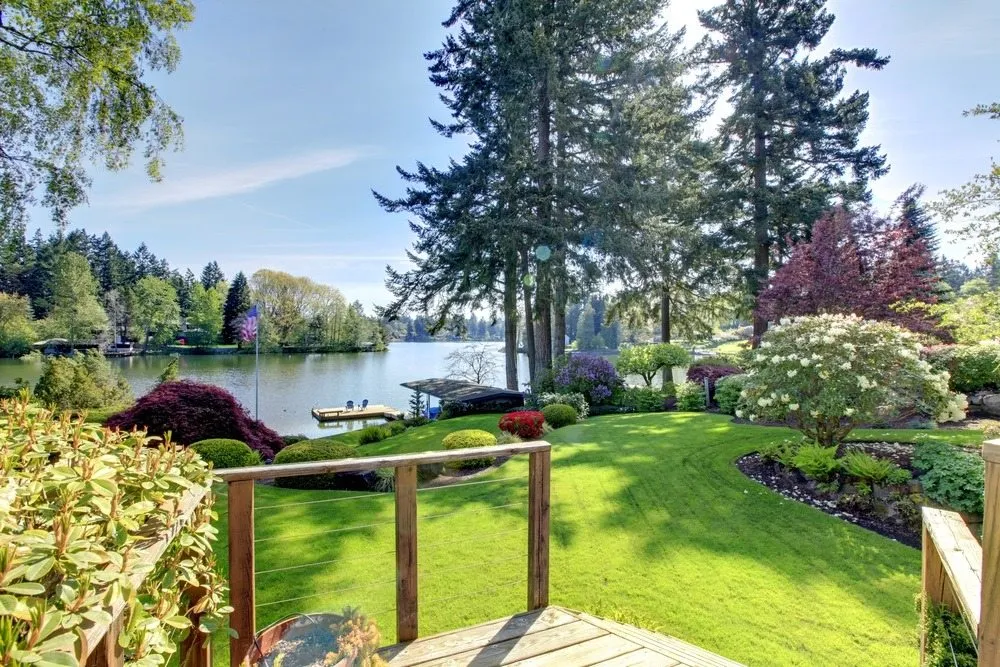 Professional garden landscaping with custom design in Tulsa, OK by Lawn Guard