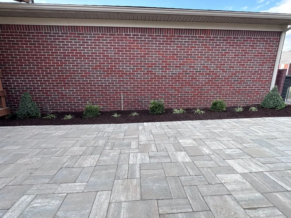 Top-rated residential landscaping experts serving Bardstown, KY - Lawn Guy Landscape