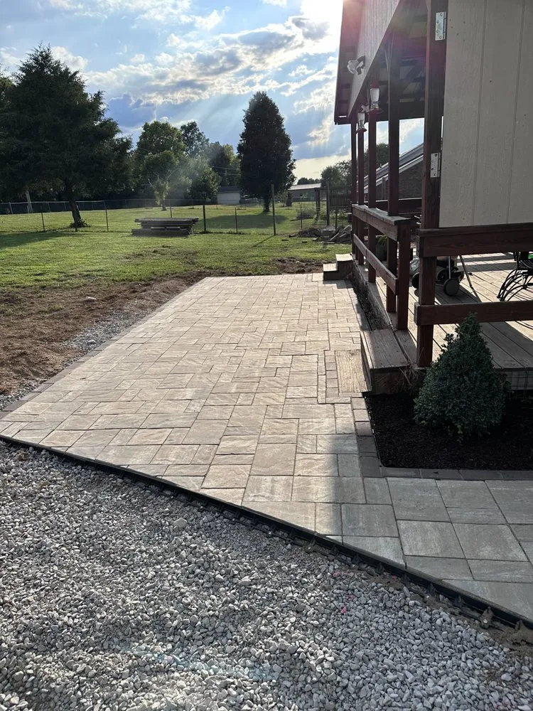 Trusted outdoor landscaping in Bardstown, KY - Lawn Guy Landscape