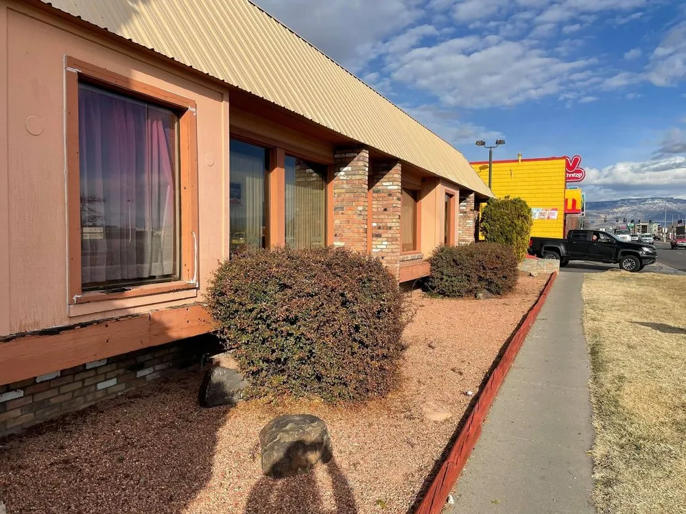 Top-rated outdoor landscaping in Milton, WI by Lawn Guy