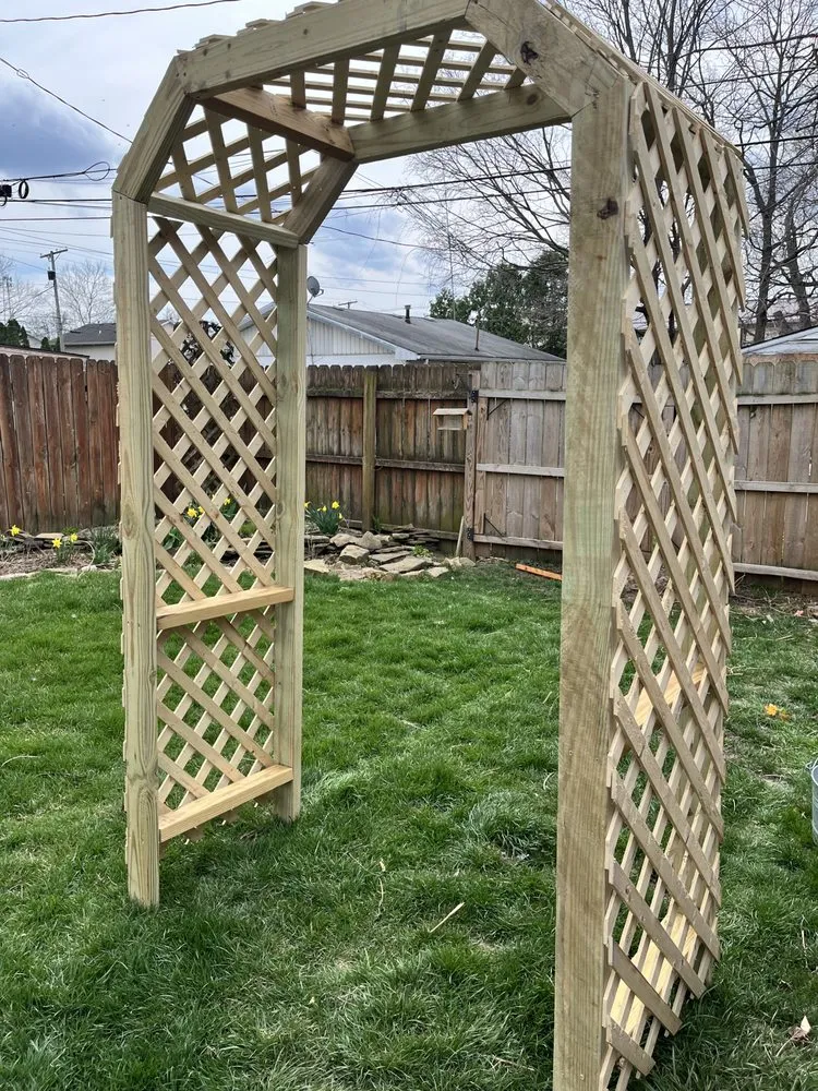 Top-rated garden landscaping in Circleville, OH by Lawn Harmony Landscaping