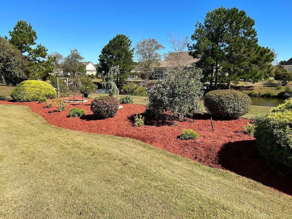 Top-rated residential landscaping experts serving Leland, NC - Lawn Hero