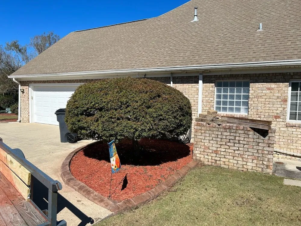 Trusted lawn mowing service experts serving Leland, NC - Lawn Hero