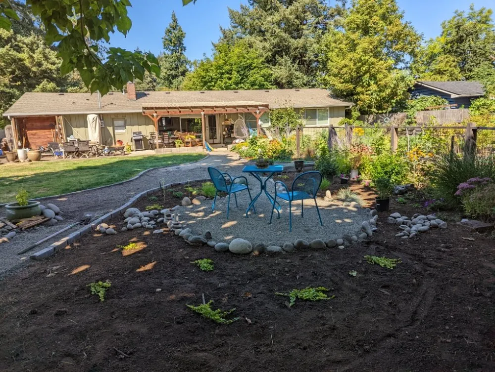 Trusted lawn mowing service in Grants Pass, OR - Lawn Heroes