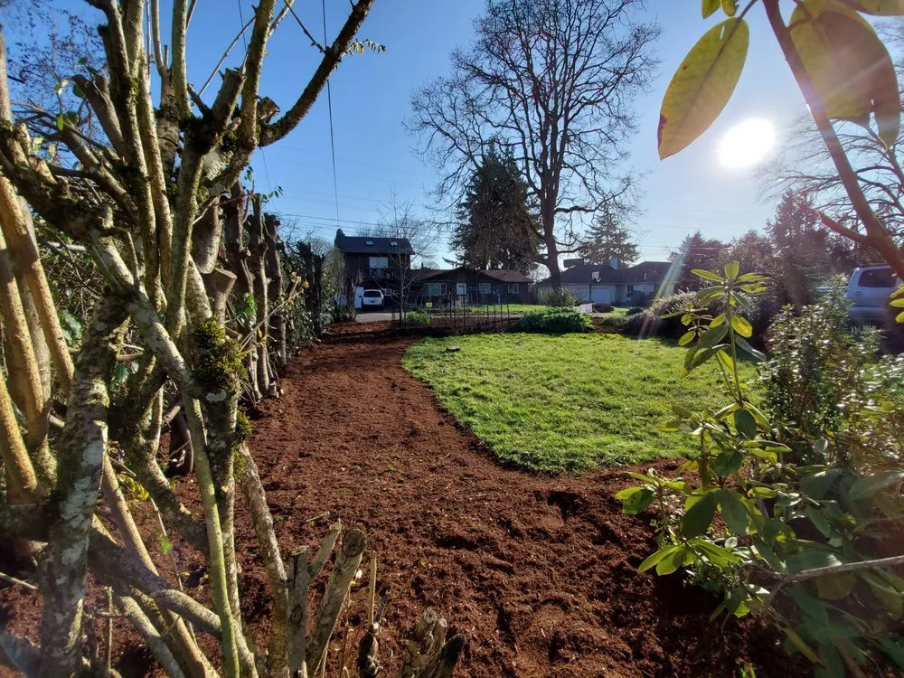 Local landscape design in Grants Pass, OR by Lawn Heroes