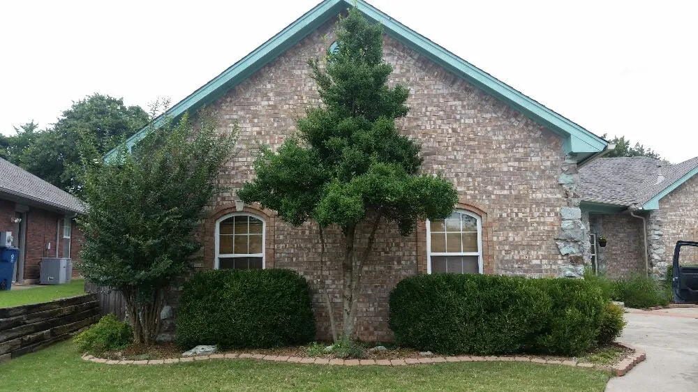 Trusted lawn care service in Choctaw, OK by Lawn In Order Landscaping