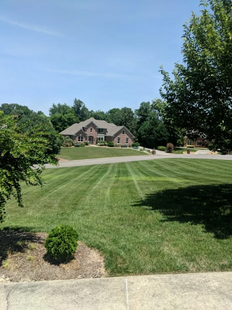 Top-rated residential landscaping in Ooltewah, TN by Lawn In Order Mowing