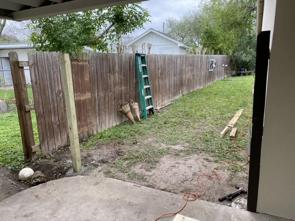 Affordable lawn mowing service in Harlingen, TX - Lawn In Order Yard Service