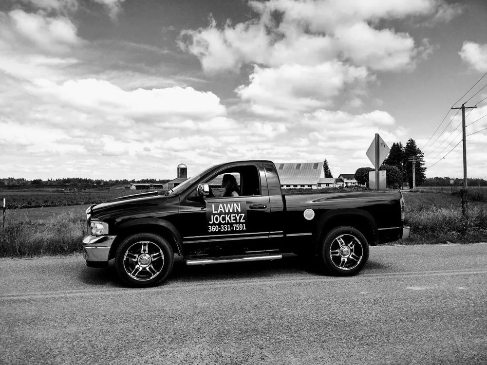 Custom landscape design for beautiful yards across Clinton, WA - Lawn Jockeyz