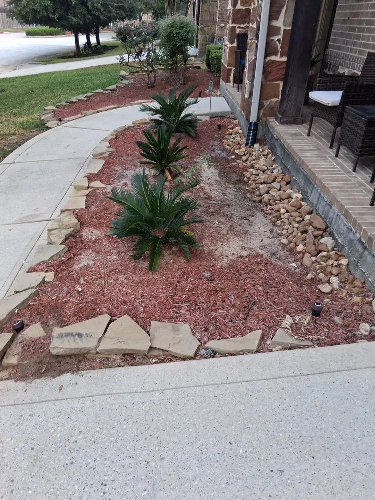 Top-rated residential landscaping in Conroe, TX by Lawn Keeper