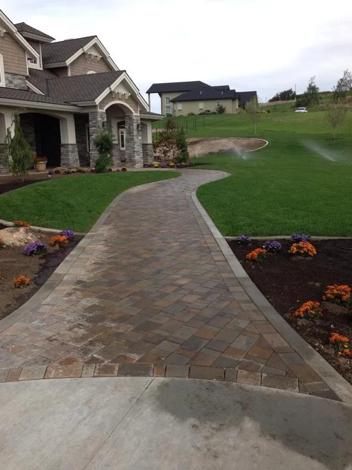 Top-rated lawn care service in Fruitland, ID - Lawn Keeper