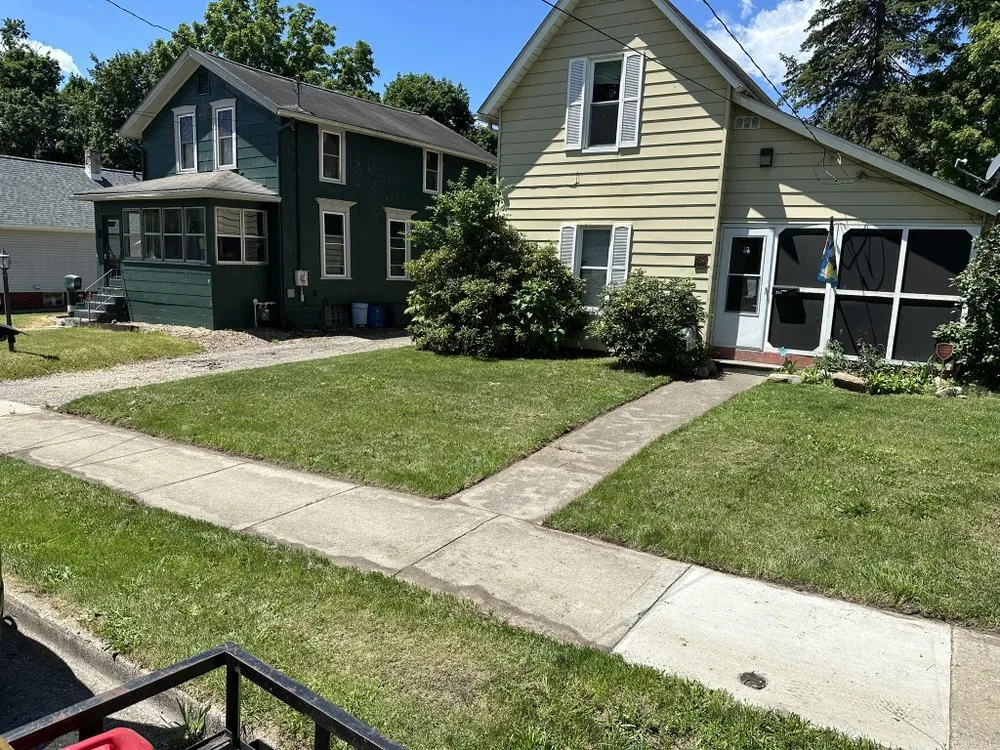 Affordable landscaping services experts serving Richland, MI - Lawn Keepers