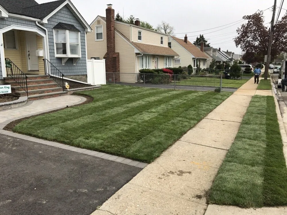 Affordable lawn care service experts serving Wantagh, NY - Lawn King Design & Maintenance