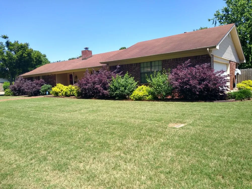 Reliable yard maintenance experts serving Greenbrier, AR - Lawn King
