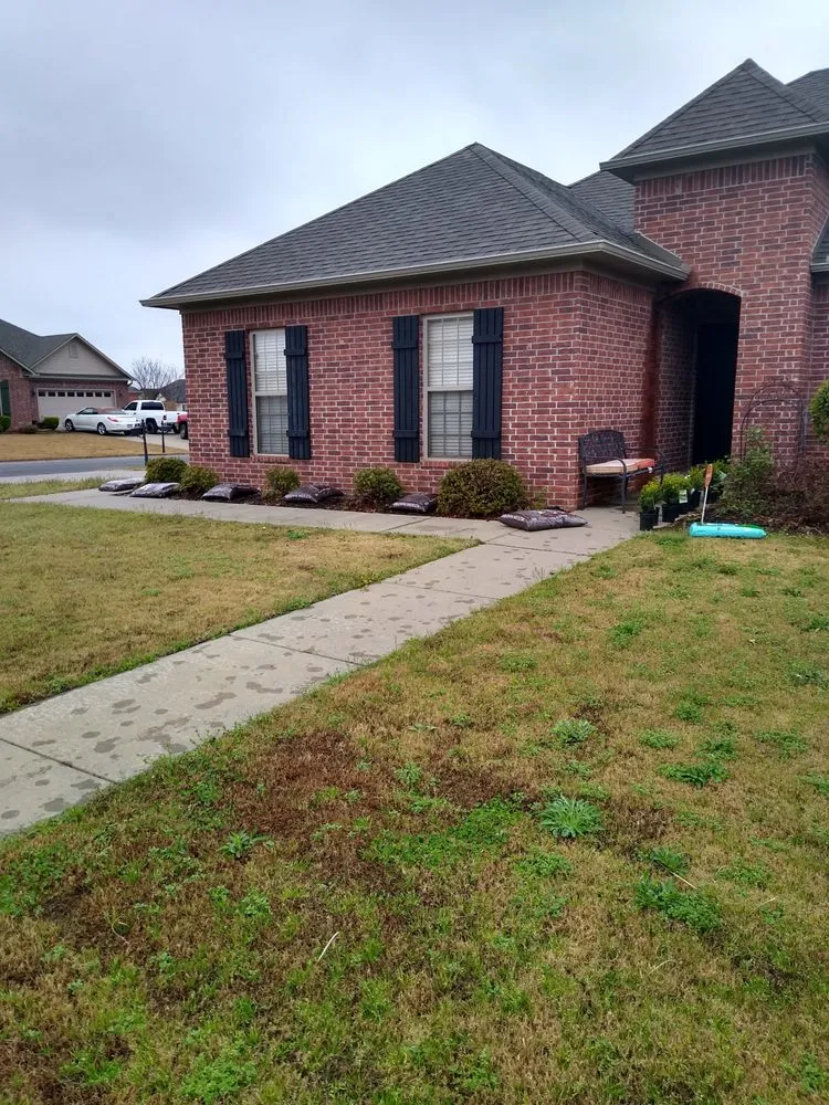 Top-rated yard maintenance in Greenbrier, AR by Lawn King