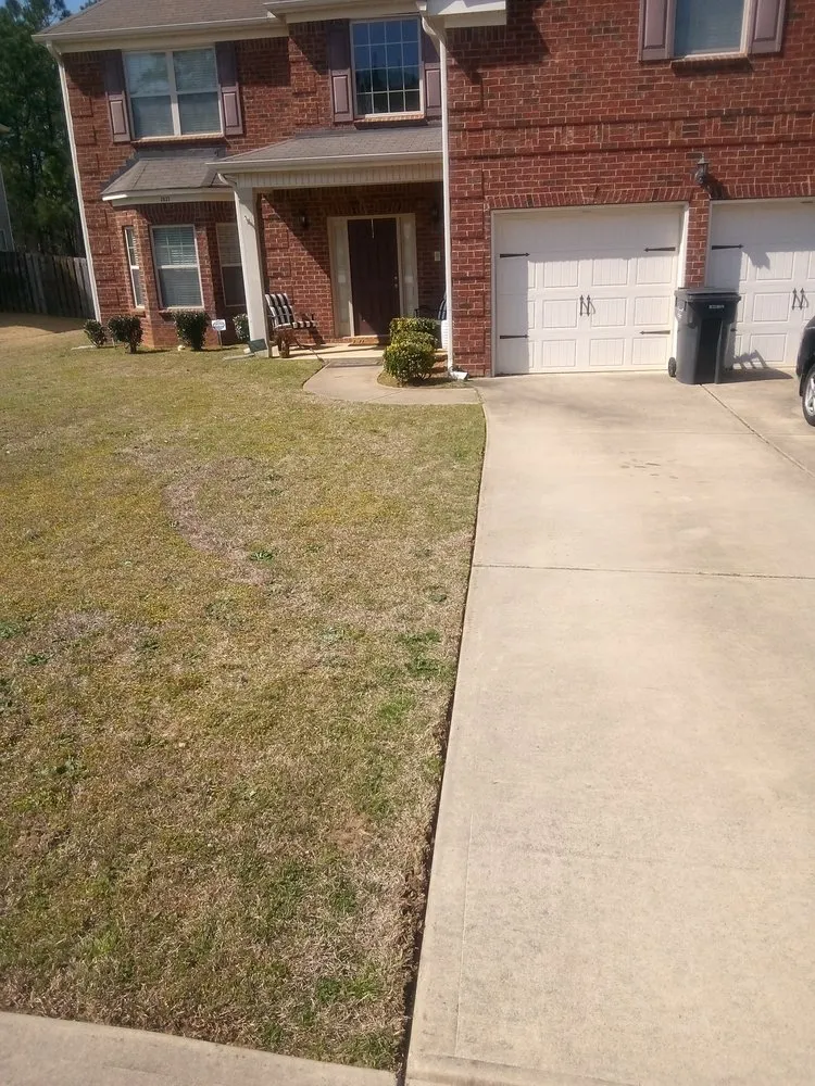 Top-rated garden landscaping for homes in Augusta, GA by Lawn Kings Landscaping