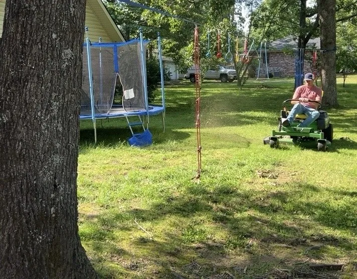 Local lawn care service for residential properties in Judsonia, AR by Lawn Kraken