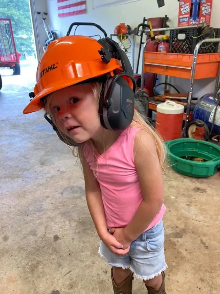 Expert yard maintenance with custom design in Carrollton, GA by Lawn Leaf South