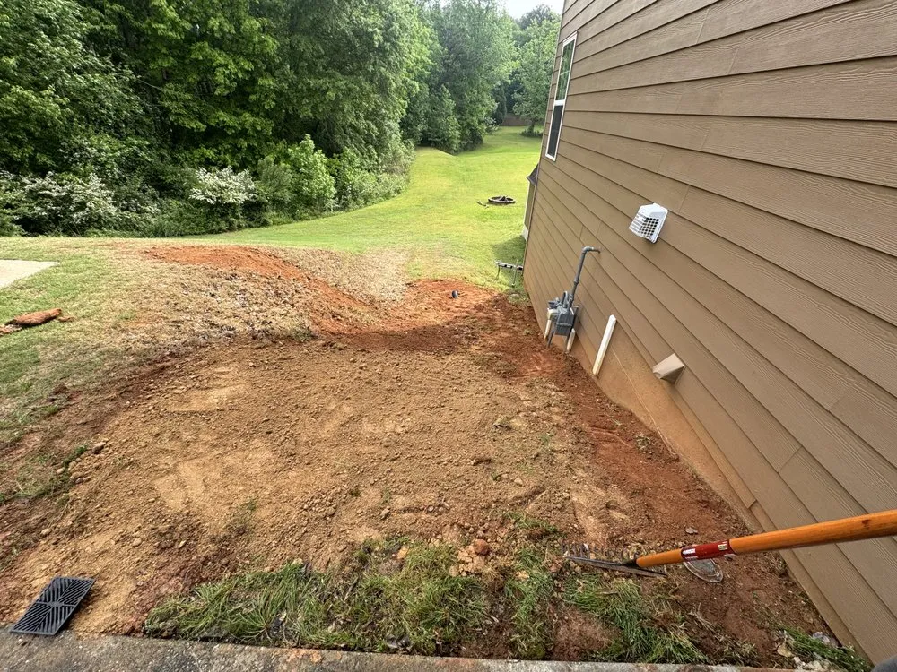 Top-rated lawn mowing service in Douglasville, GA by Lawn Legacy